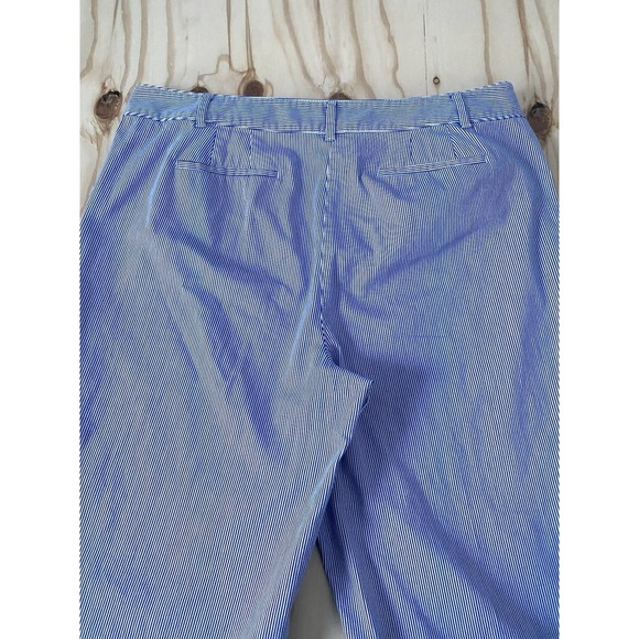 Talbots blue and white wide crop Capri pants size 16P Plus Size - Picture 9 of 9